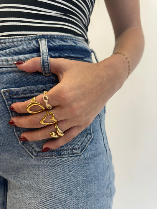 Chunky 18k gold ring