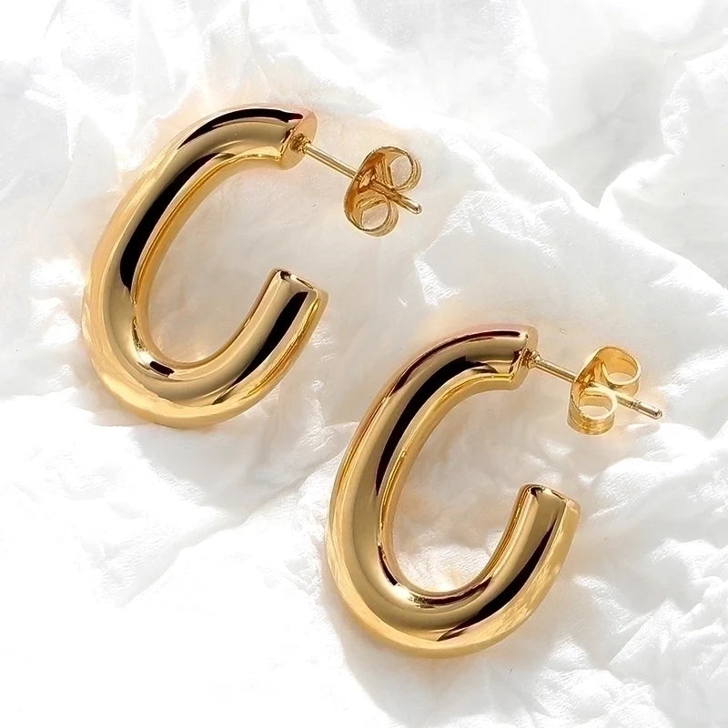 Geometric Earrings - Chunky - U Shape - Gold