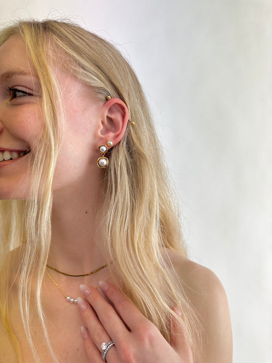 Pearl Screw Studs
