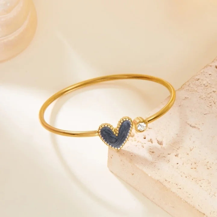 Heart bangle