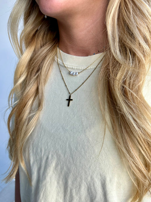 Minimalist Cross Necklace - Gold
