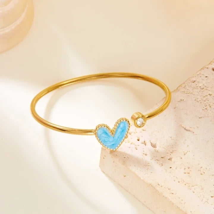 Heart bangle