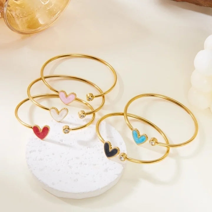 Heart bangle