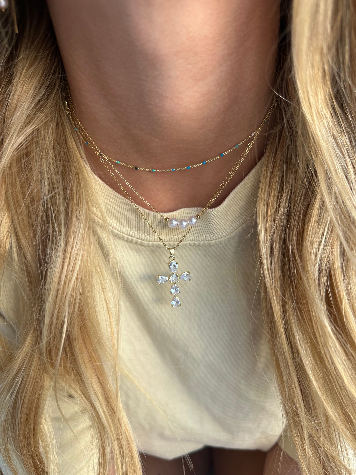 Mary Necklace