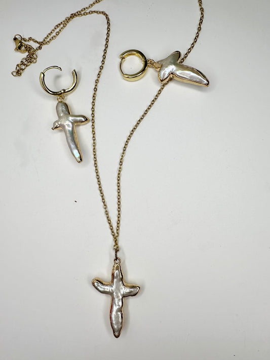 Pearl cross set