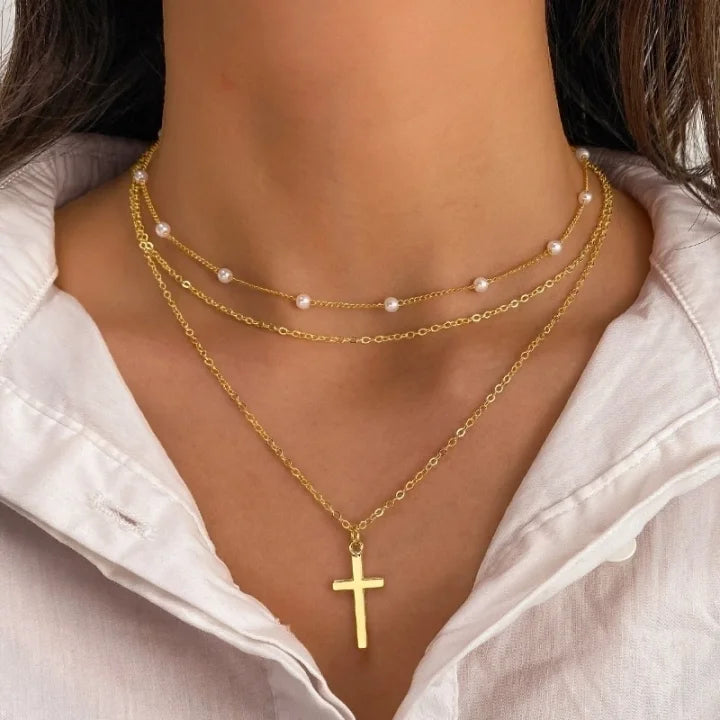 The Ruth Cross Necklace - Gold